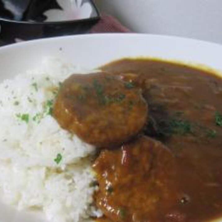 トマトときのこのハンバーグカレー❤　～圧力鍋使用～